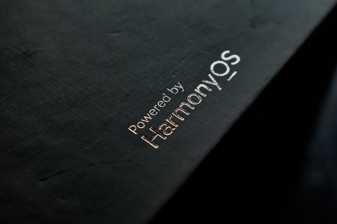 Desain Stiker Perusahaan - text, letter